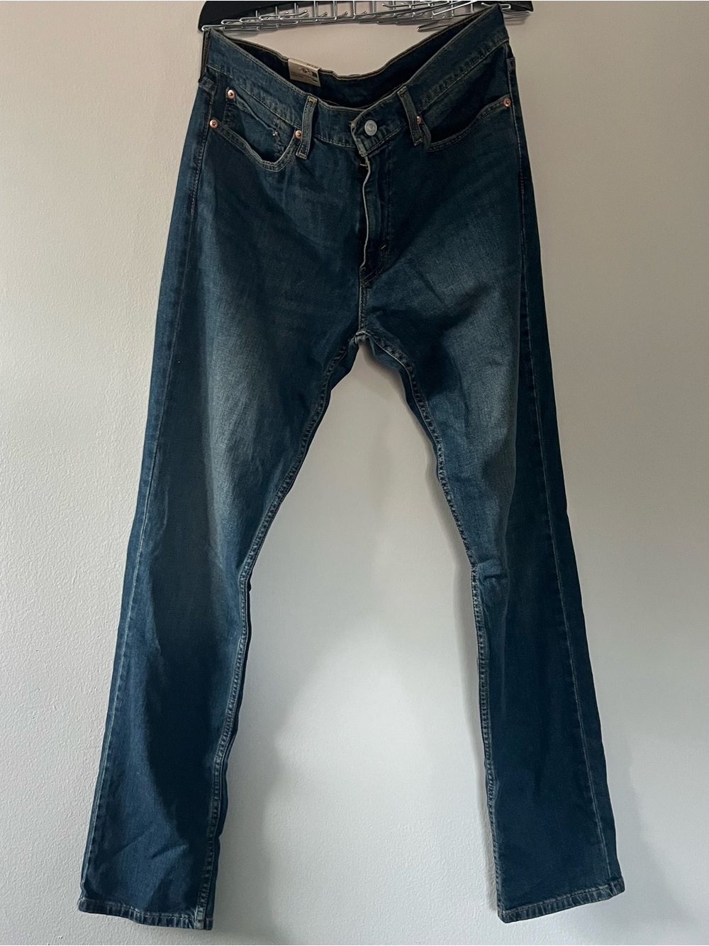 NWT Men’s Levi's Relaxed Fit Blue Jeans